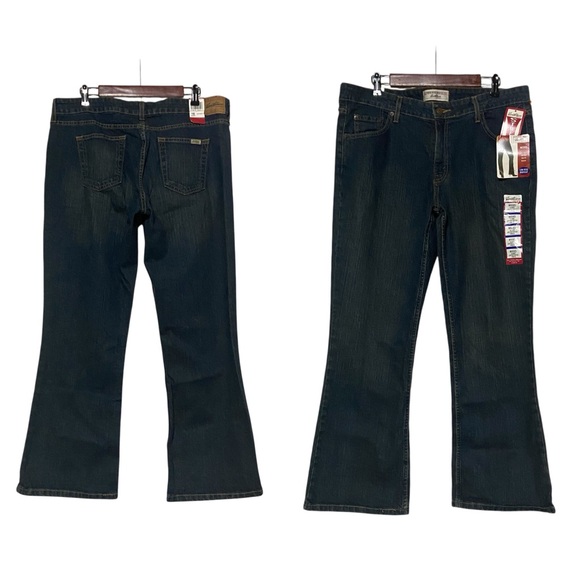 Vintage Levi Strauss Low Rise Bootcut Denim Jeans - Picture 12 of 14